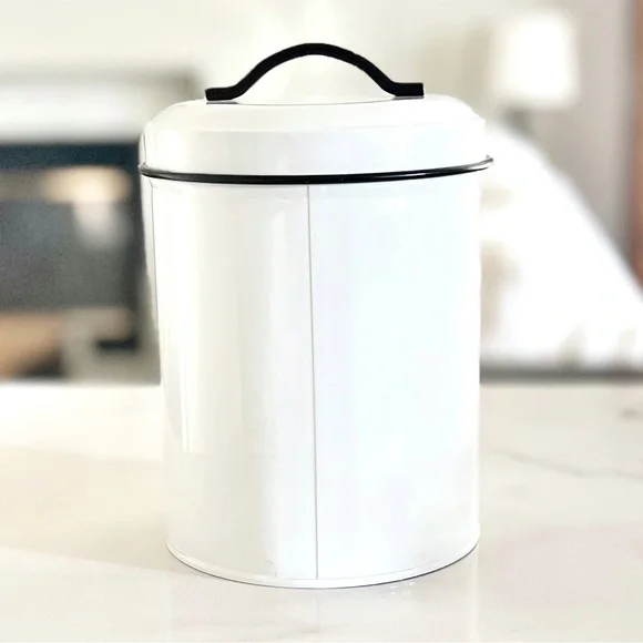 ENAMELED DOG TREAT METAL CANISTER BLACK WHITE HAUTE DOG BONE GRAPHICS IN… - Picture 7 of 12